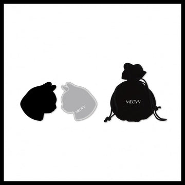 MEOVV - My Eyes Open Wide Japan Pop Up Store Official MD Hand Mirror