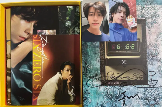 Super Junior D&E - 606 Authentic Autograph Album (2 Photocards Included) by Donghae