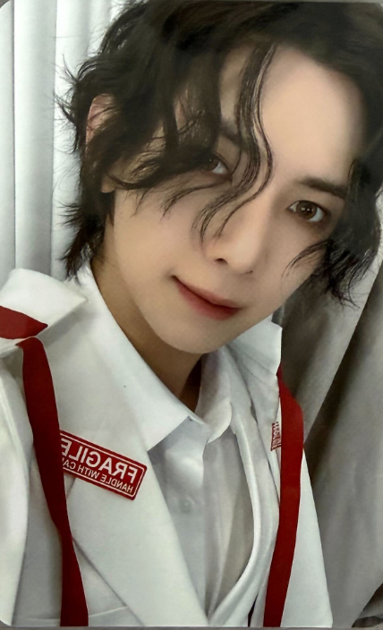 ATEEZ x Aniteez - The Calling MD POB Photocard