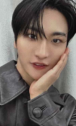 Ateez - GOLDEN HOUR PART.4 Lucky Draw Event Photocards + Polaroid