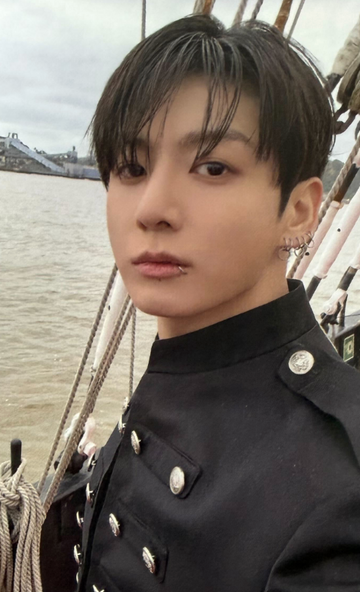 BTS Arirang Weverse Lucky Draw POB Photocard - Jungkook