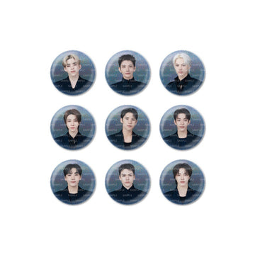 Seventeen - new_ world tour in japan official md can badge