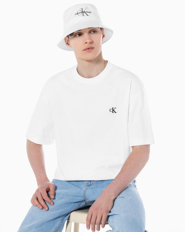 KLEIN JUNGKOOK X 2023 BTS Collection) Collab Kpop (T-Shirt & – CALVIN Denim Omo